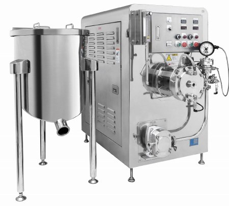 CM型連続発泡ミキサー（タンクと本体）